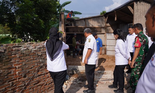 Walikota Bandar Lampung Hj Eva Dwiana Akan Bangun Taman Untuk Masyarakat Campang Jaya