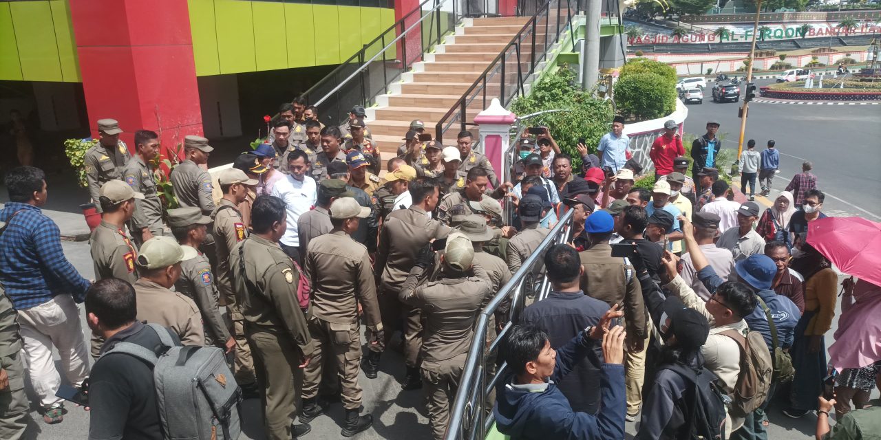 Usai Orasi, Massa Aksi Damai Audensi dengan Pemkot Bandar Lampung