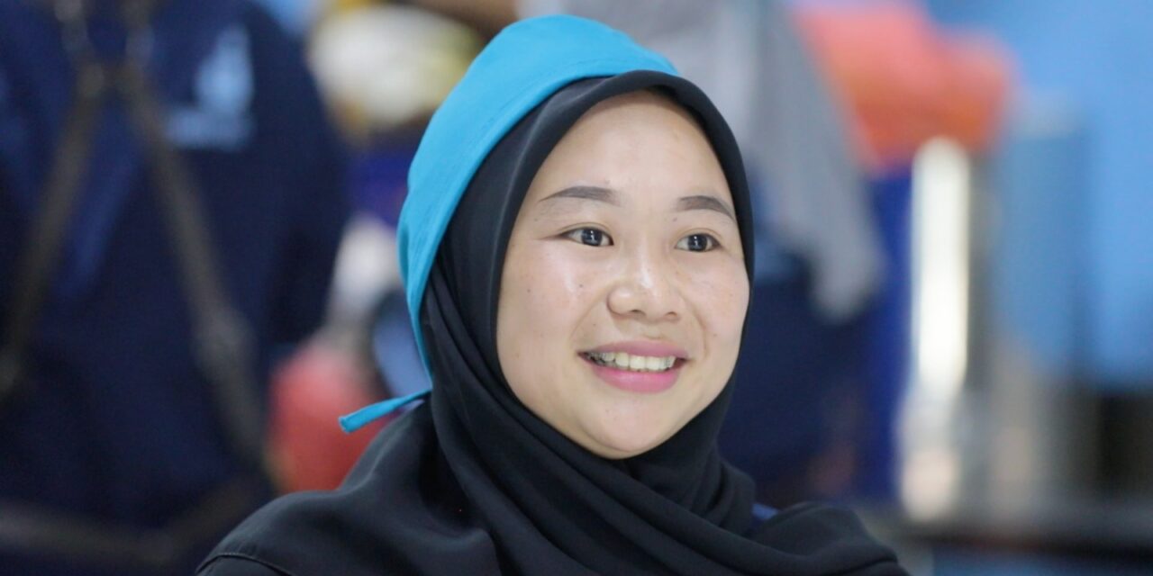 MBG Jadi Berkah Keluarga: Ibu Bekerja di Dapur, Anak Dapat Asupan Bergizi Gratis