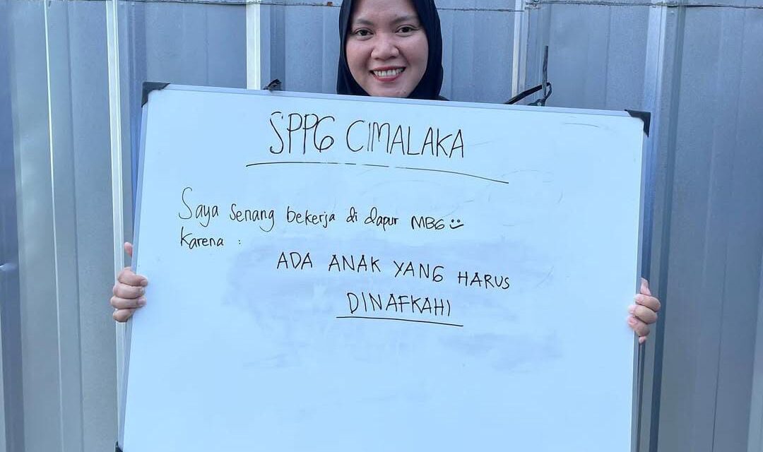 Pekerja SPPG Cimalaka Tunjukkan Rasa Syukur Program MBG Prabowo: Ada Anak yang Harus Dinafkahi