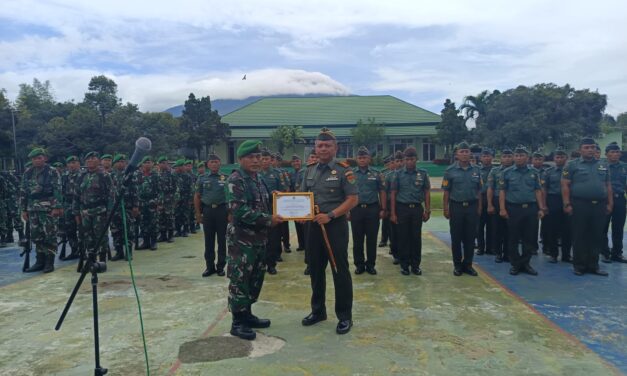 Babinsa Koramil 424-03/Kotaagung Serka Agung Pribadi Terima Penghargaan dari Dinas Pendidikan dan Kebudayaan Provinsi Lampung