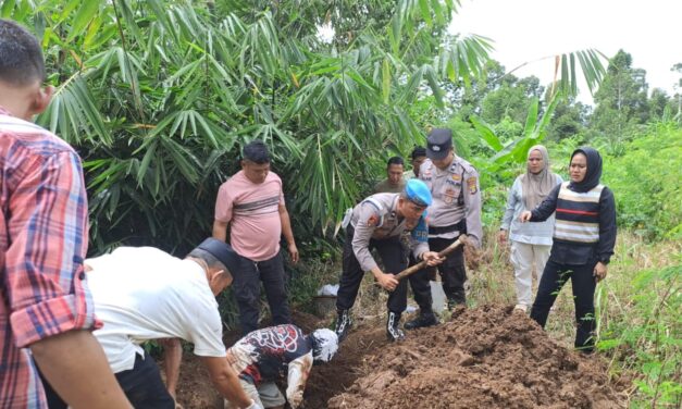 Inafis Polres Tanggamus Rampungkan Identifikasi Mayat Pria di Pasar Madang, Polsek Kota Agung Lanjutkan Pemakaman