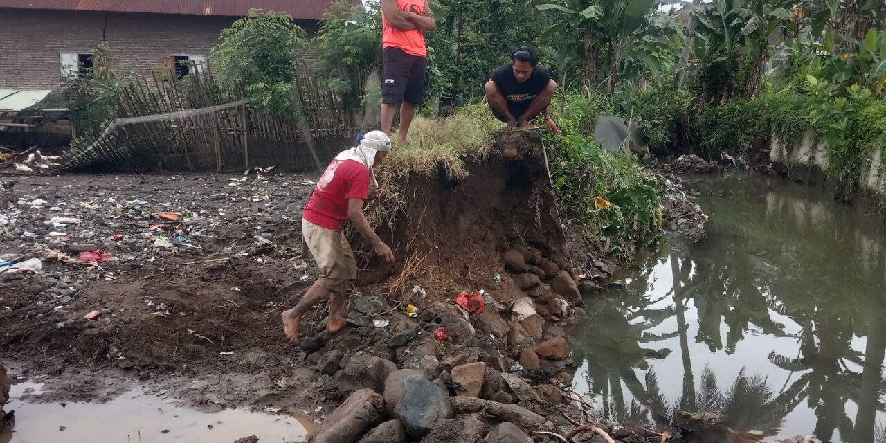 Talud Dibiarkan Rusak, Warga Pasar Madang Jadi Korban Kebanjiran