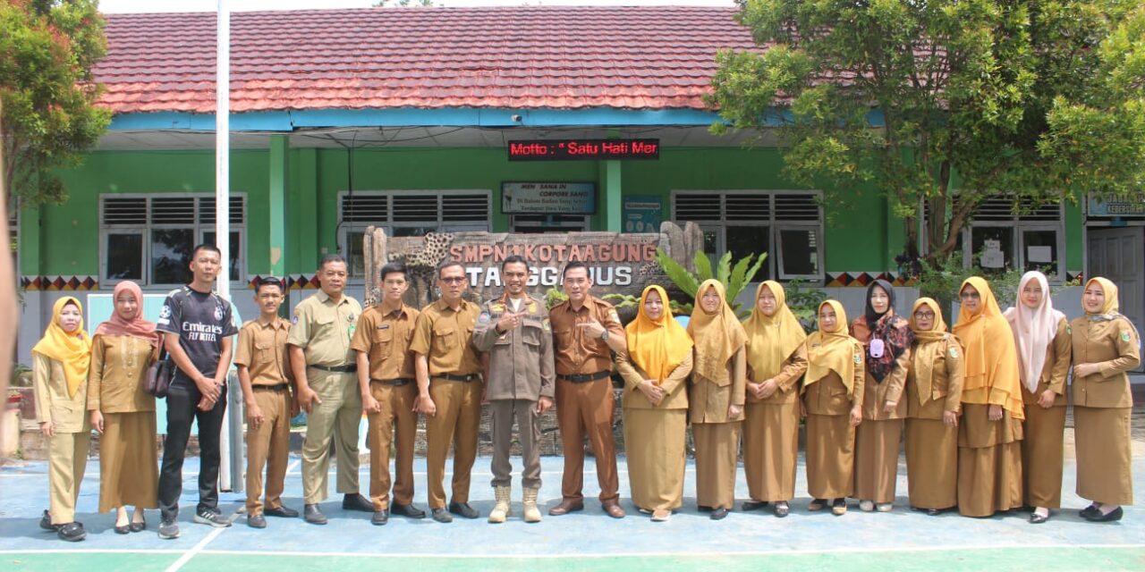 Pastikan Mutu Pendidikan dan Disiplin Tenaga Pendidik, Wabup Tanggamus Sidak SMPN 1 Kotaagung