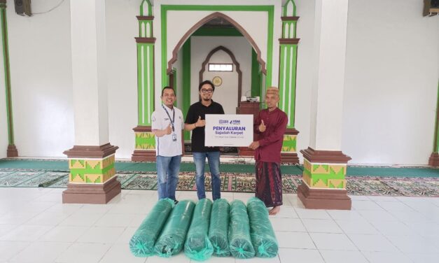 BRI Kanca Liwa Salurkan Bantuan untuk Pondok Pesantren dan Mushola di Lampung Barat