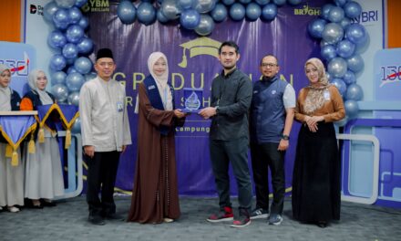 YBM BRILiaN Region 5 Bandar Lampung Wisuda 24 Awardee Bright Scholarship Batch 8, Siapkan Pemimpin Profesional Berakhlak Mulia